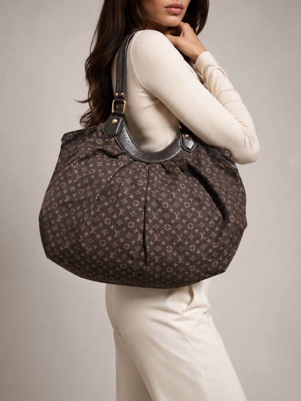 LOUIS VUITTON Fantaisie Monogram Idylle Canvas Fusian XL Hobo Bag